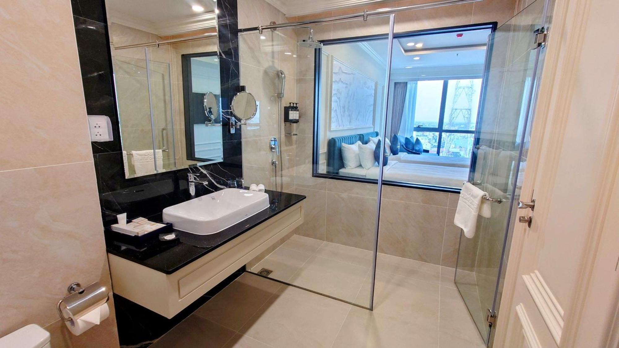 Cosmo Stars Hotel Bac Lieu المظهر الخارجي الصورة